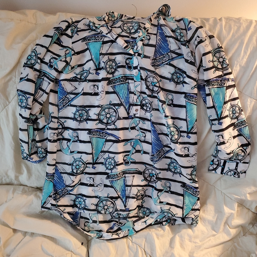 Talbots long-sleeved tunic blouse patterned with sailboats and anchors small